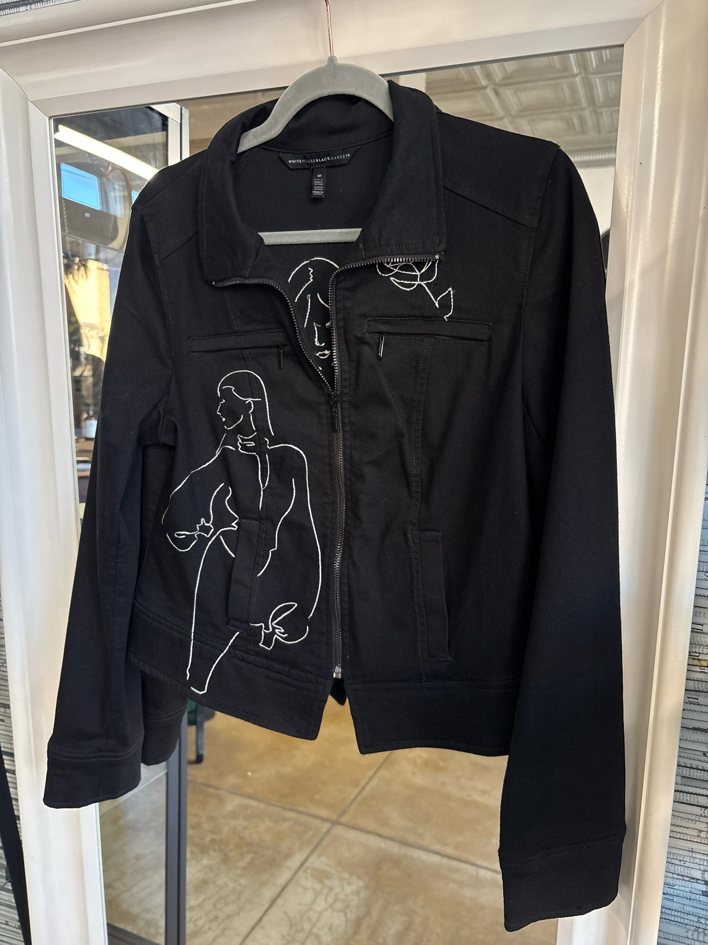 WhiteHouseBlackMrkt Size 10 B&W Artsy Jacket