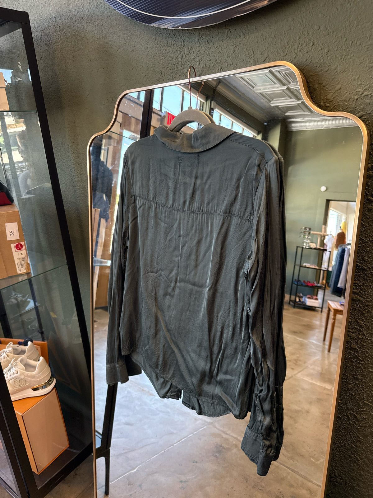 Dear John Size XL Green Top