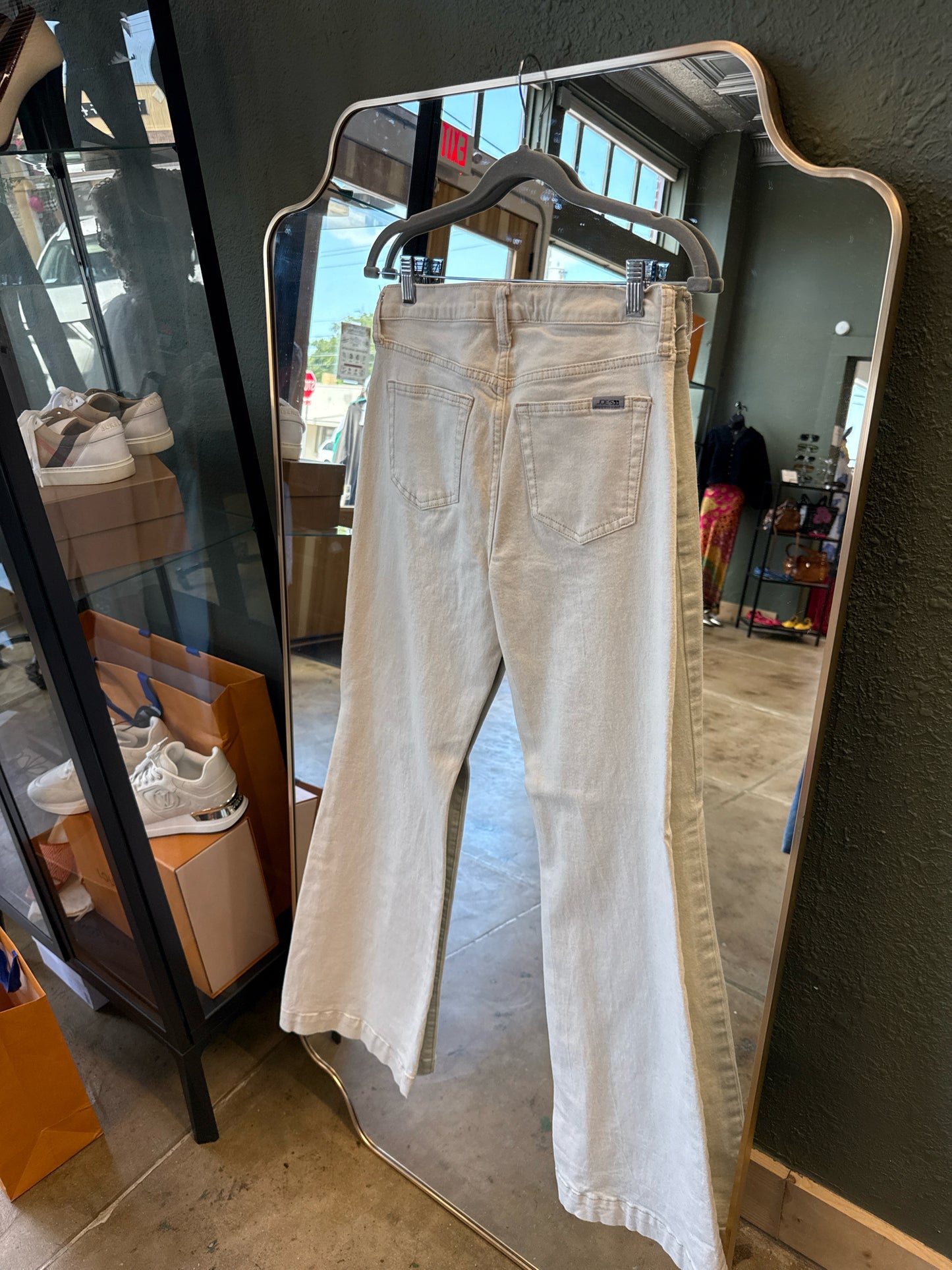 JOES Size 29 Cream Pants