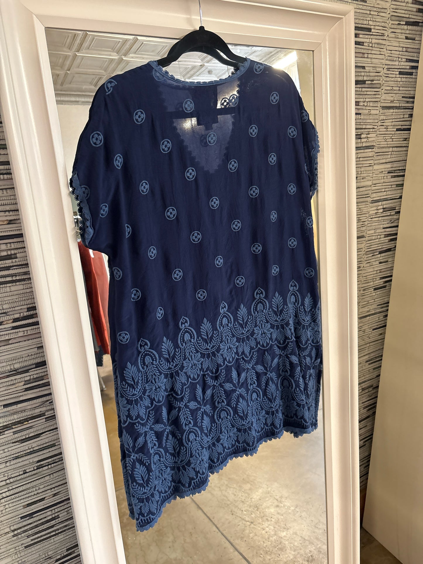 Johnny Was Size M Navy Tunic
