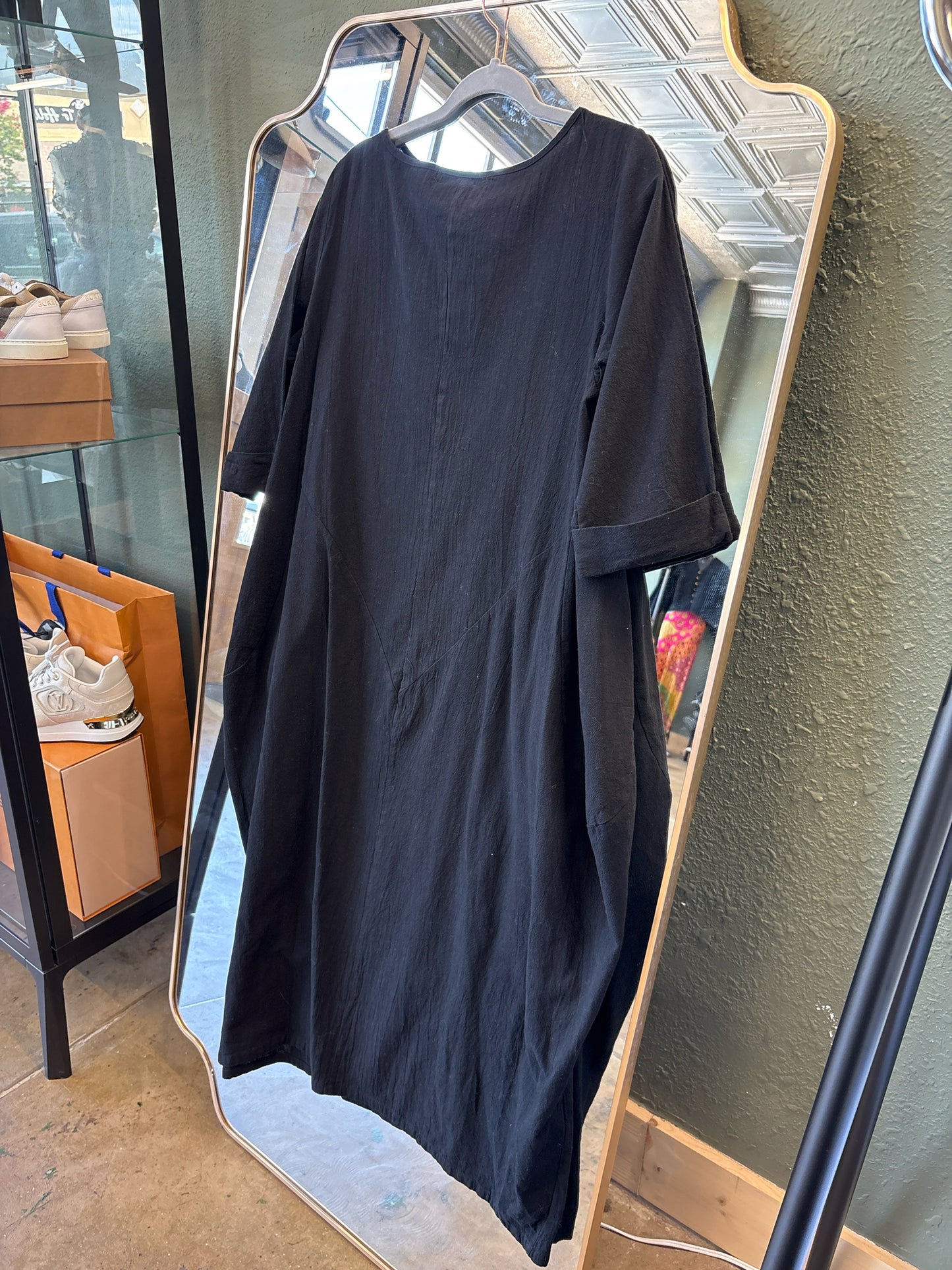 JACANSI Size M Black Dress