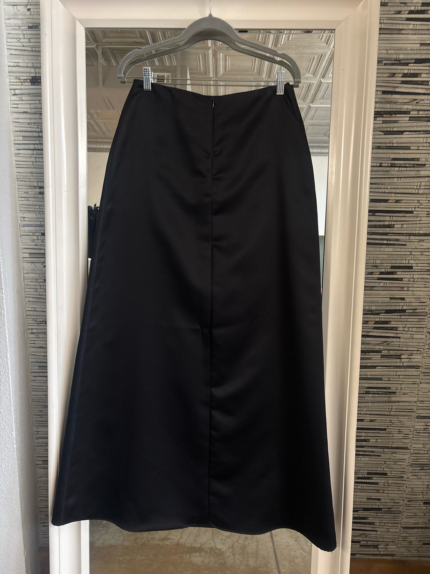 xscape Size 8 Black formal Skirt