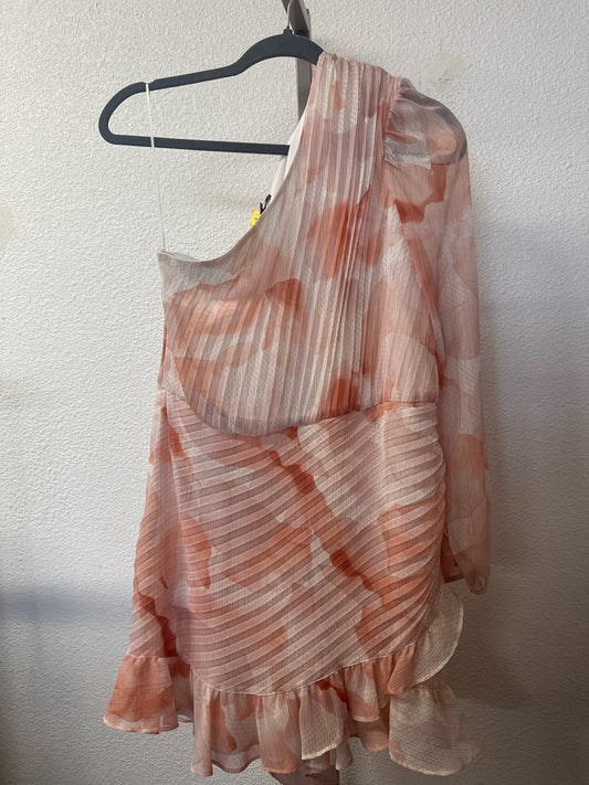 EXPRESS Size M Peach/White Floral Romper