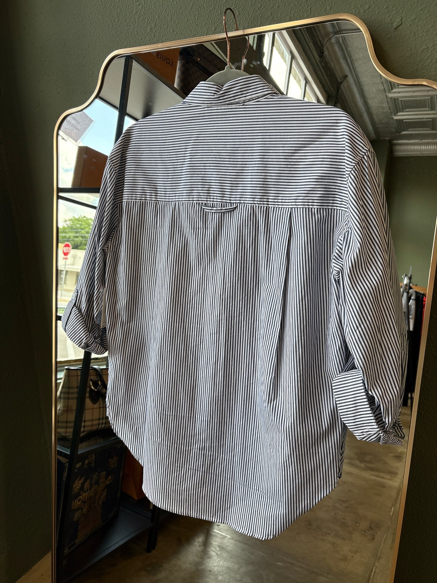 Gloria Vanderbilt Size S White + Black Top