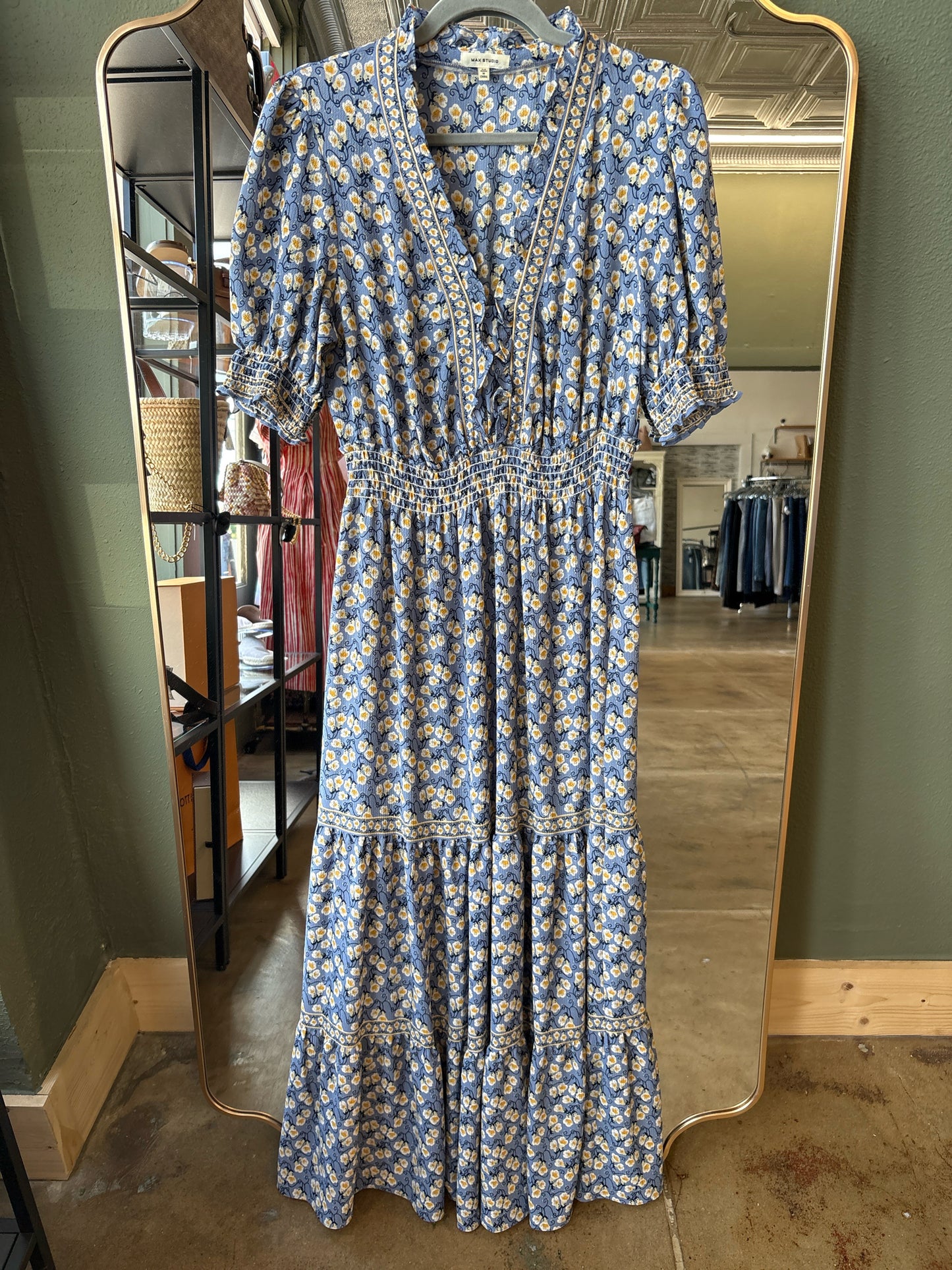 Max Studio Size M blue + multi Dress