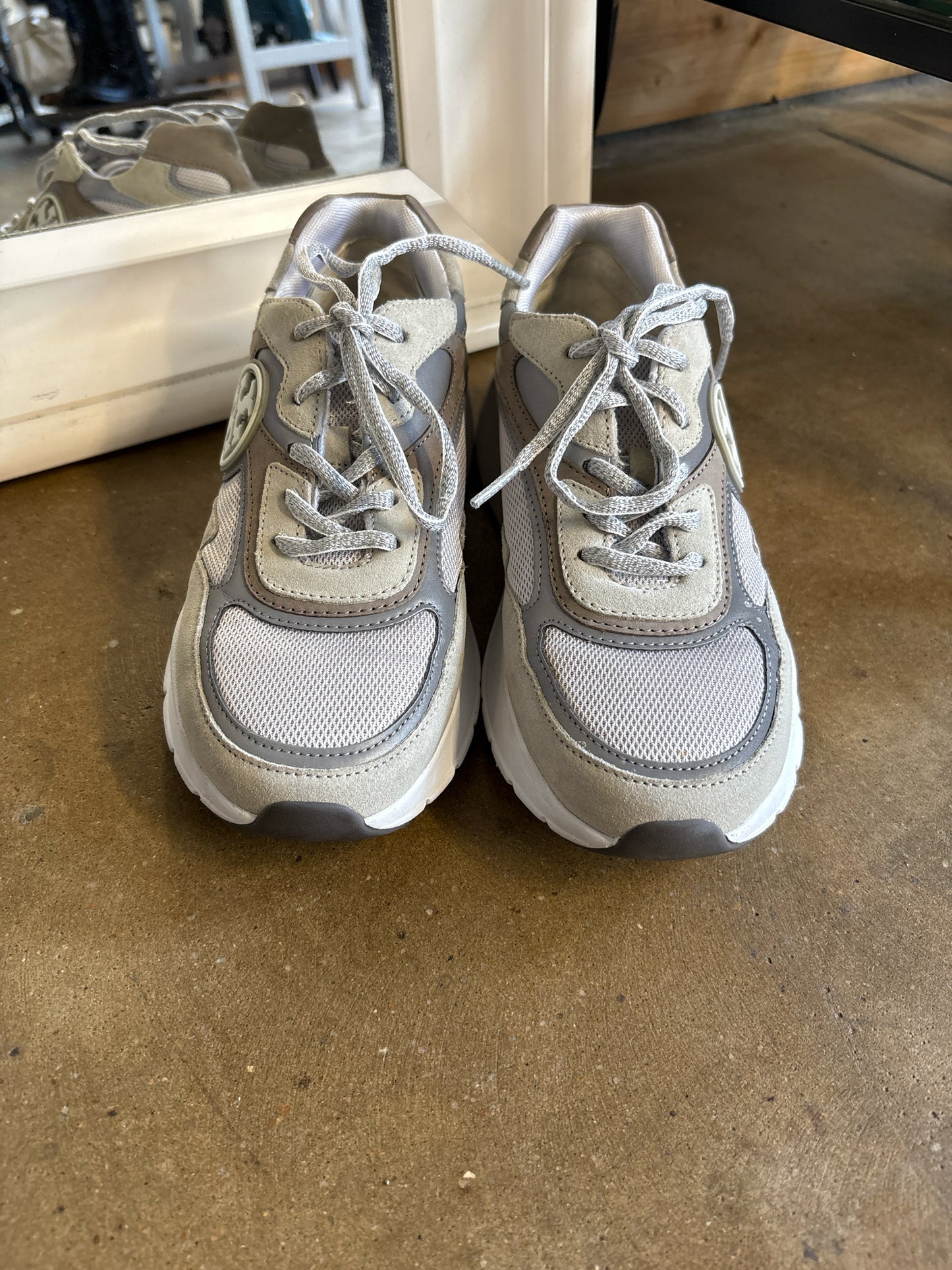 Tory Burch Shoe Size 8 Sneakers