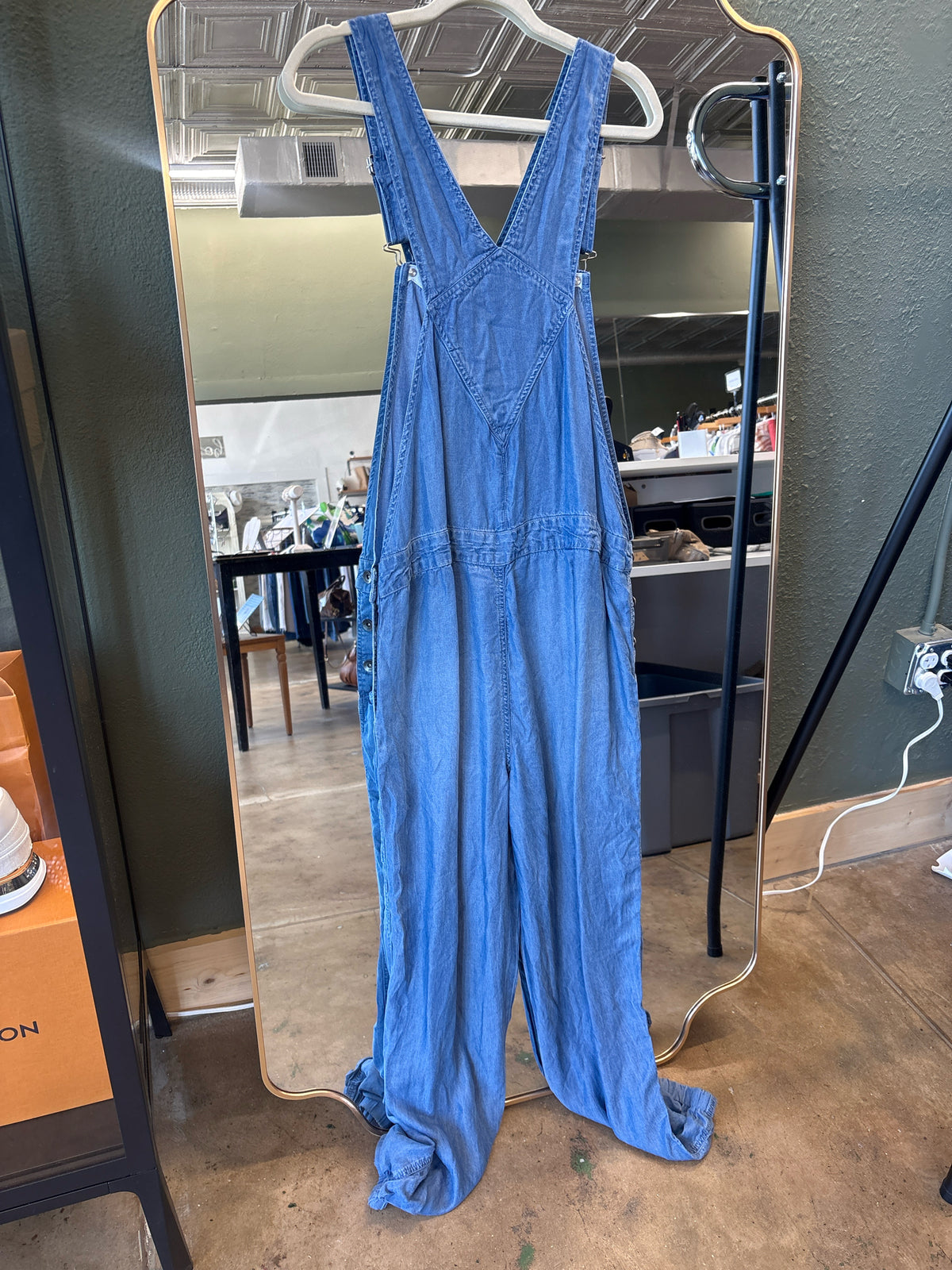 splendid Size L Chambray Overalls
