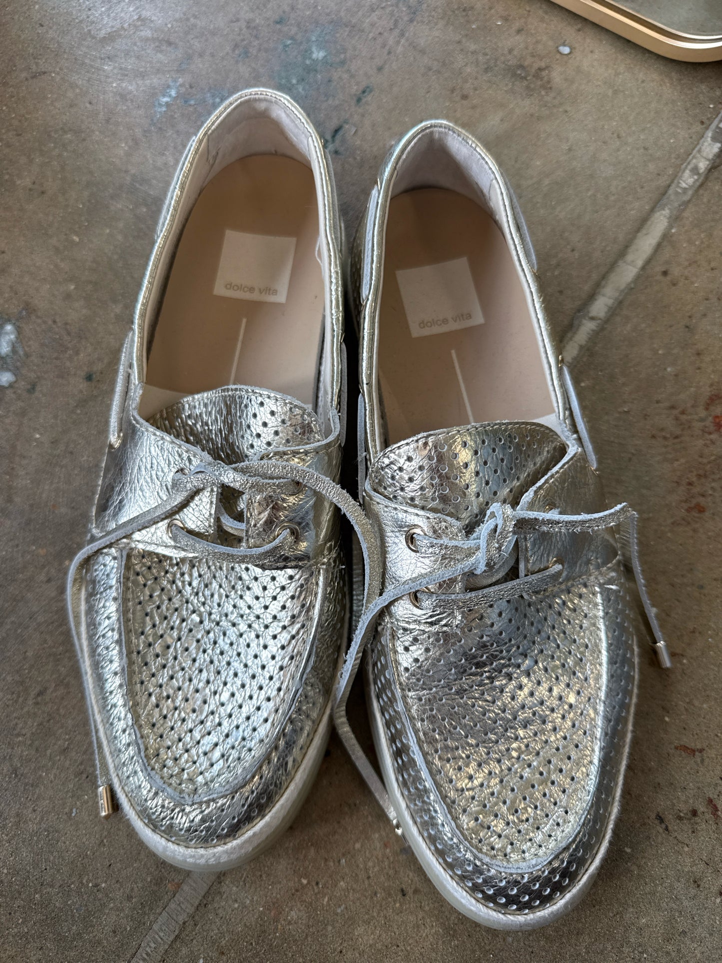 Dolce Vita Shoe Size 8.5 Gold Misc