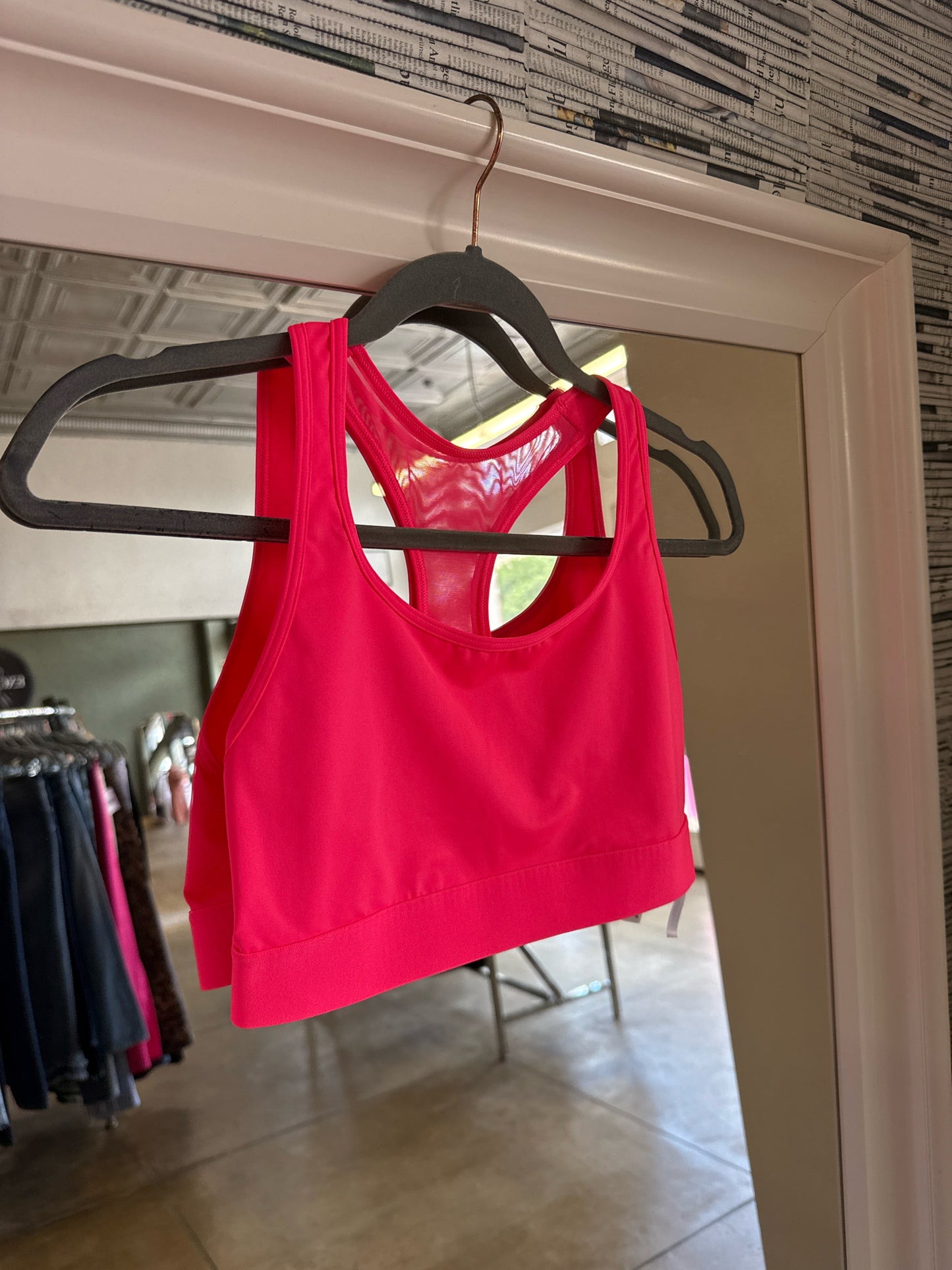 VICTORIA SPORT Size S Pink Sportsbra