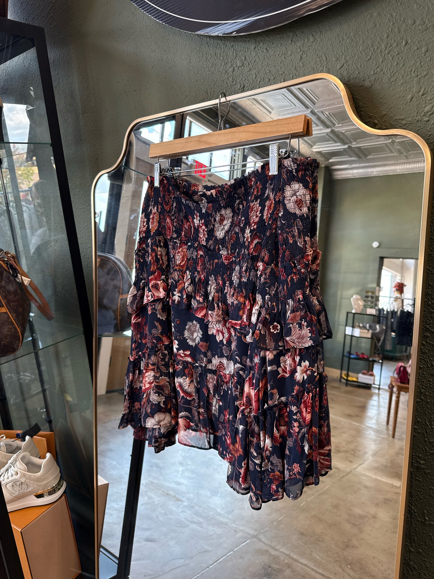 Anthropologie Size M Navy/Red Skirt