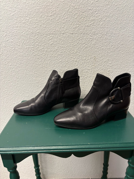 Aquatalia Shoe Size 8.5 Boots