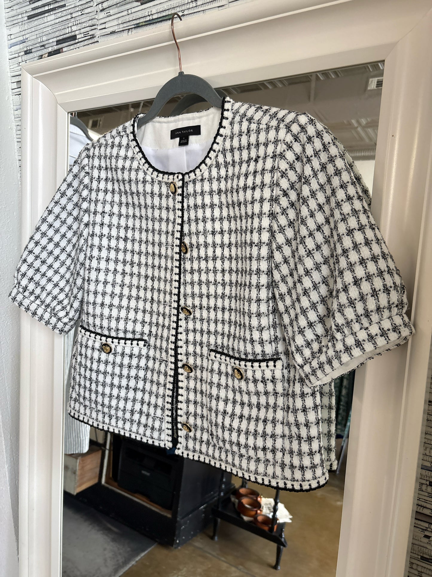 ANN TAYLOR Size 0 White + Black Jacket
