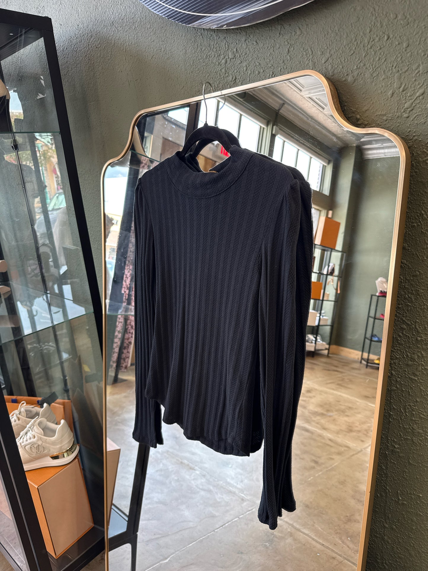 free people Size M Black Top