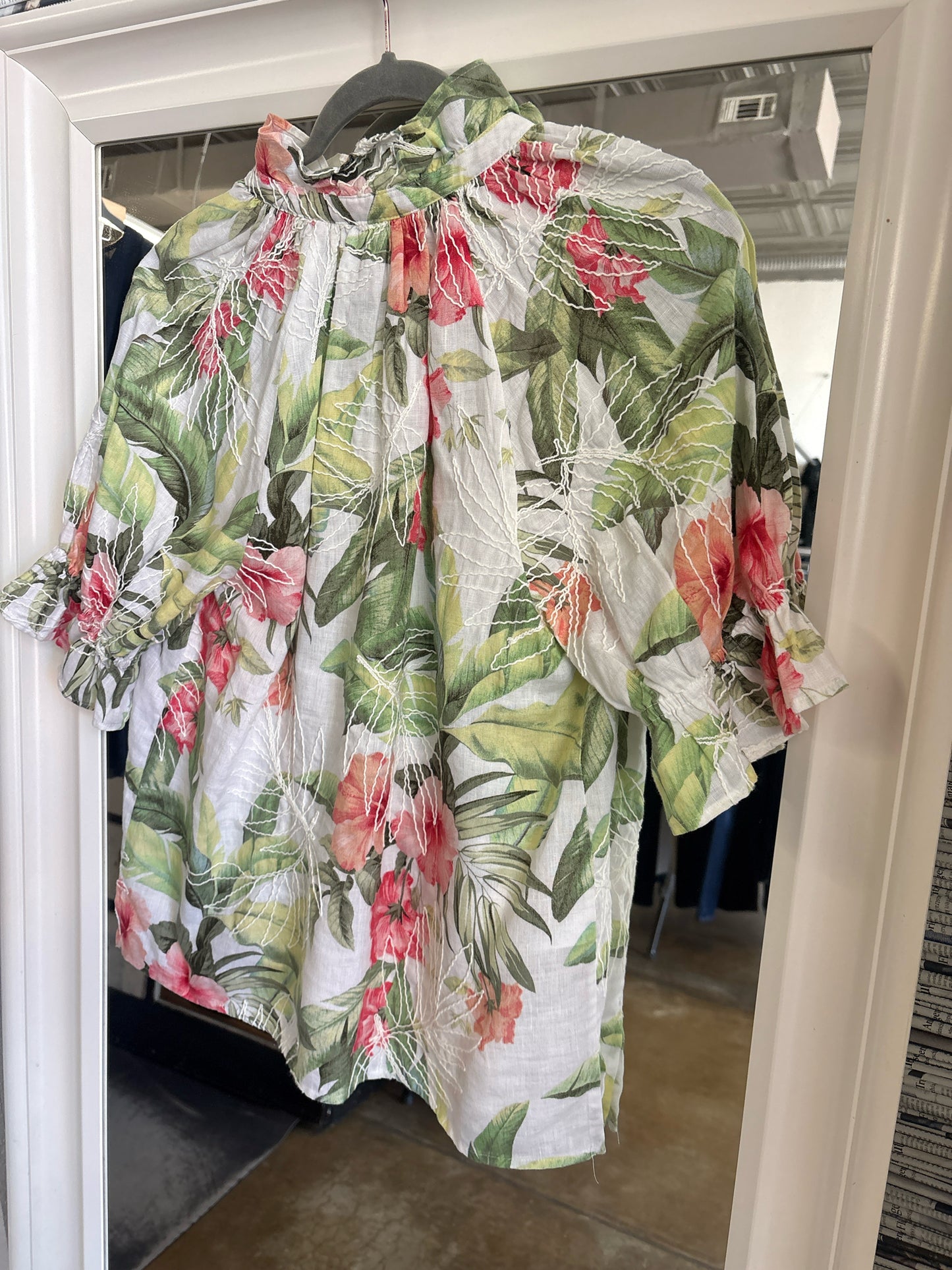 Tommy Bahama Size SP green and pink Floral Top