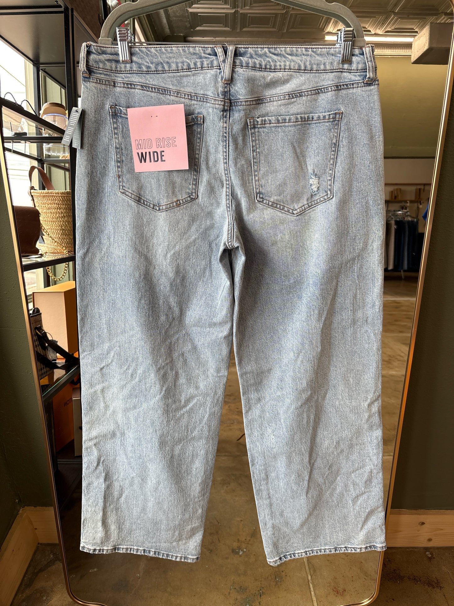 Celebrity pink Size 11 Denim Jeans