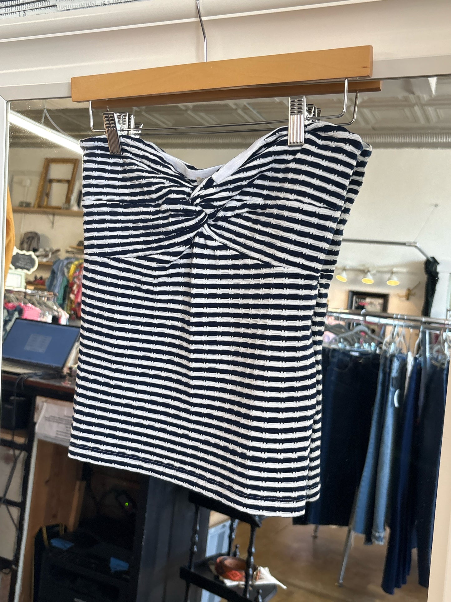 Maeve Size M Navy + white Stripe Top
