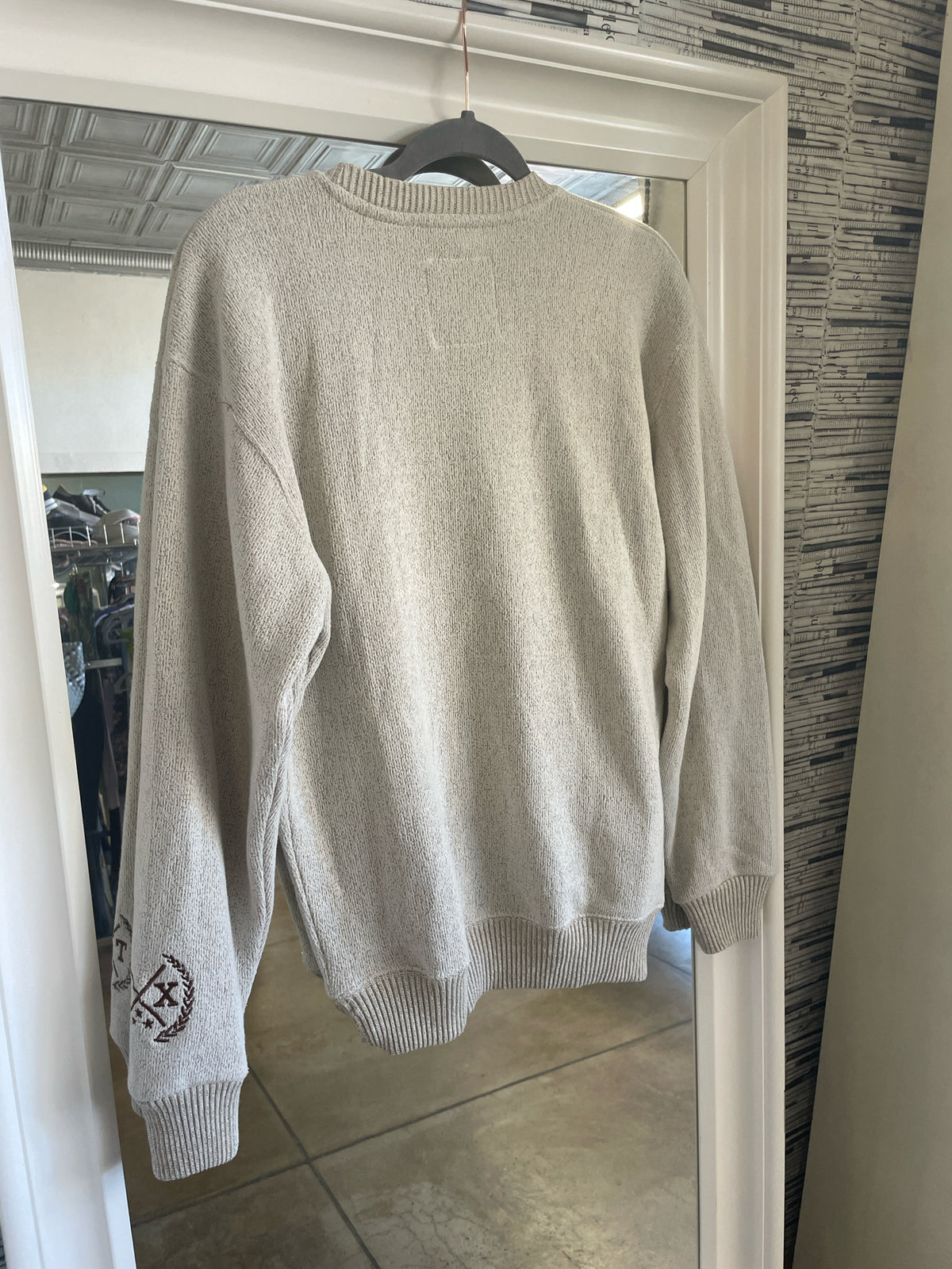 New York Popular Size M Beige Sweatshirt/Hoodie