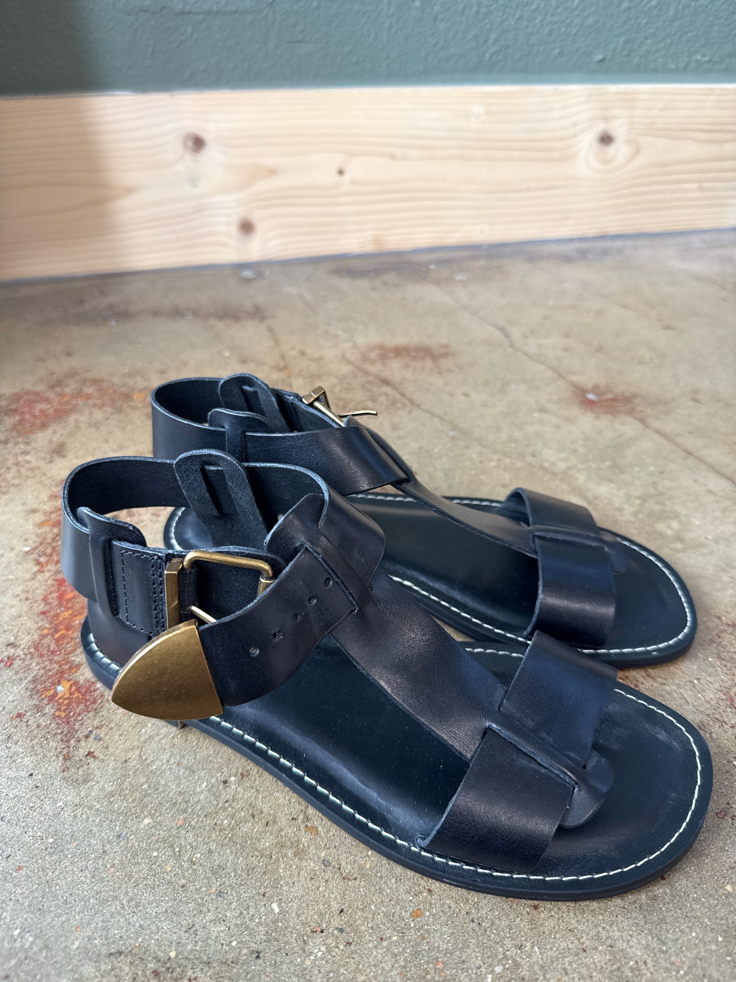 Steve Madden Shoe Size 6 Black Sandals