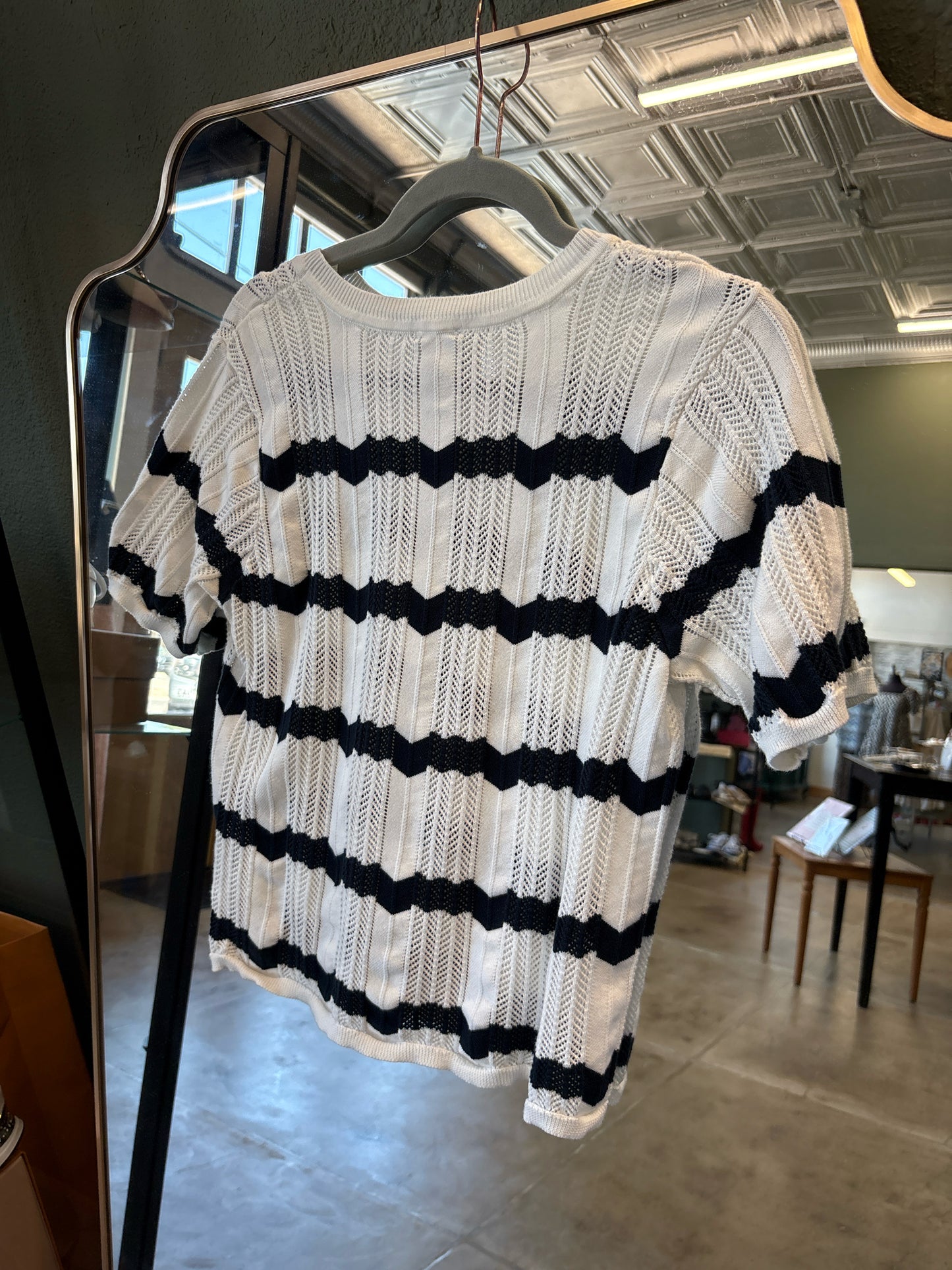 Cabi Size M White + Black Top
