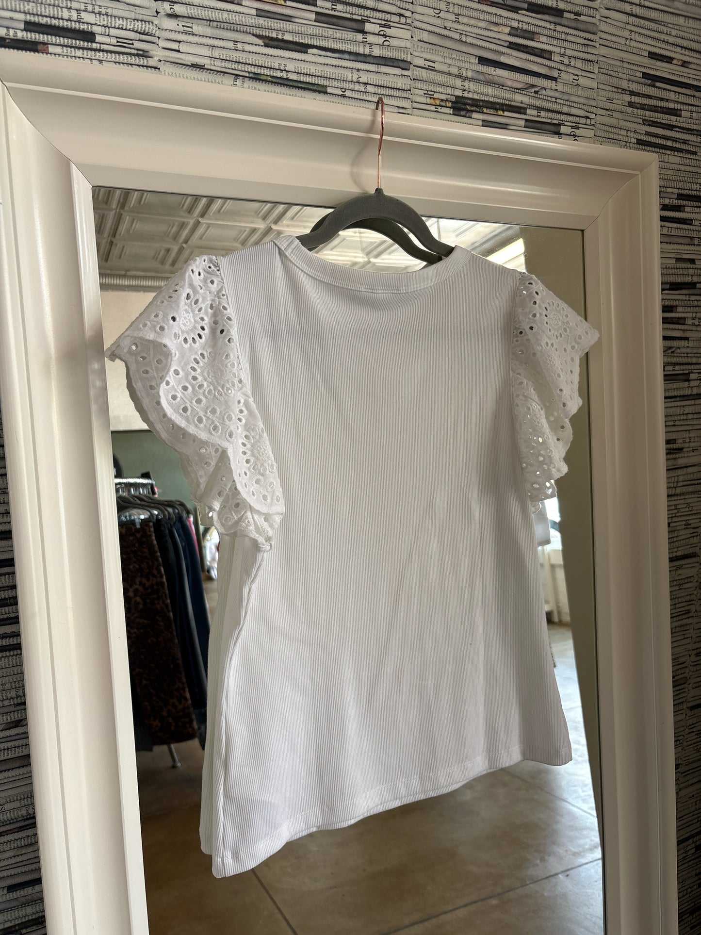 GAP Size L White Top