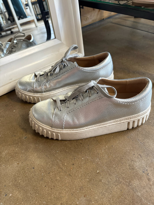 Clarks Shoe Size 9 Sneakers