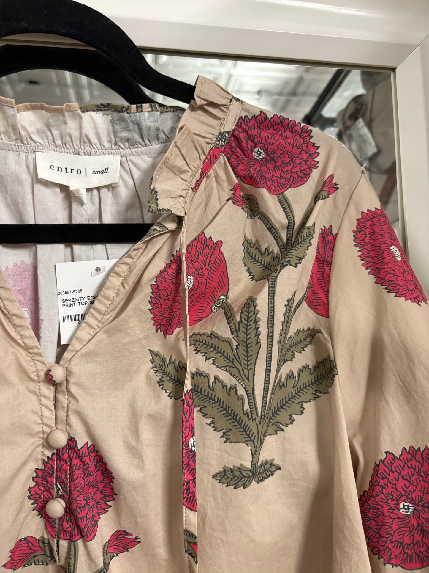 entro Size S Tan/Multi Poppy Top