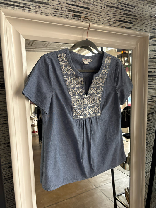 Vineyard Vines Size S Chambray/Cream Embroidered Top
