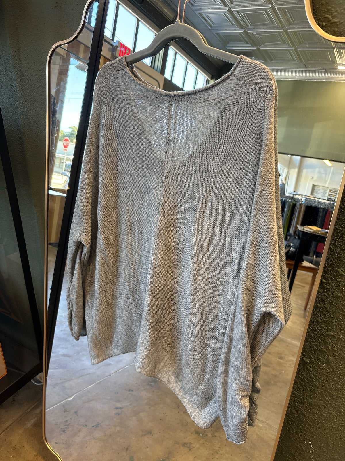 free people Size OS grey Top
