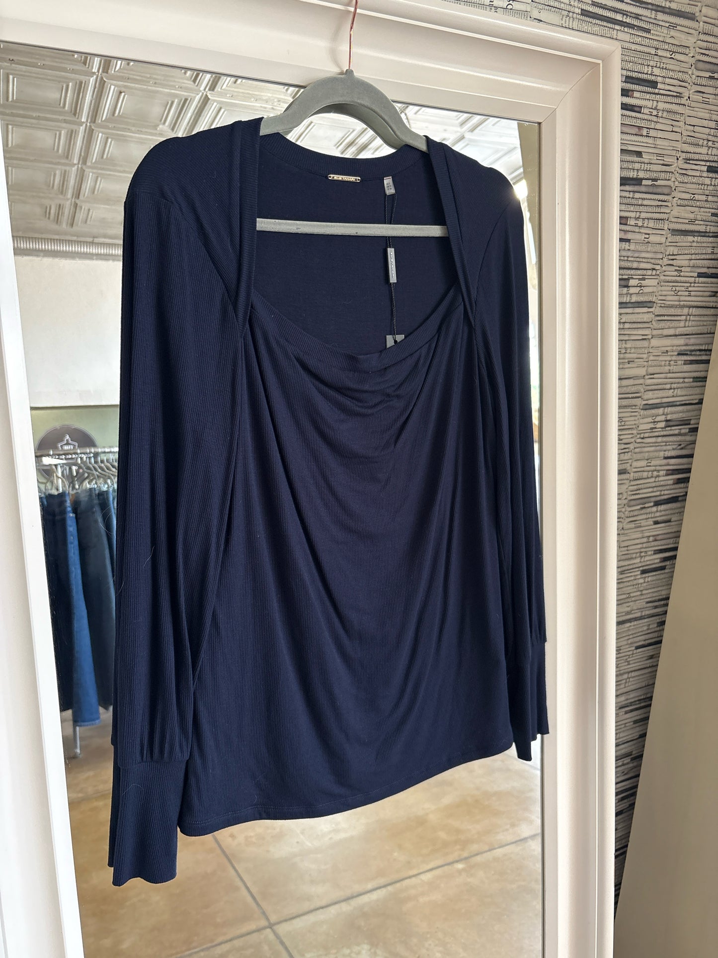 ellie tahari Size L Navy Top