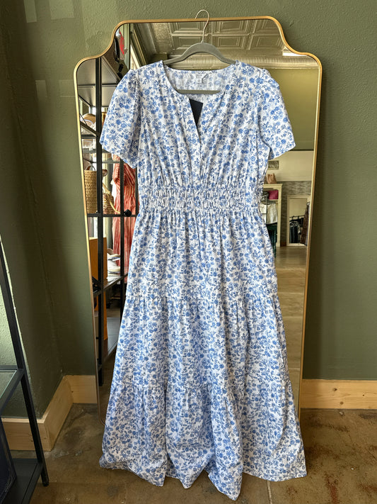 Crown & Ivy Size L Blue/White Dress