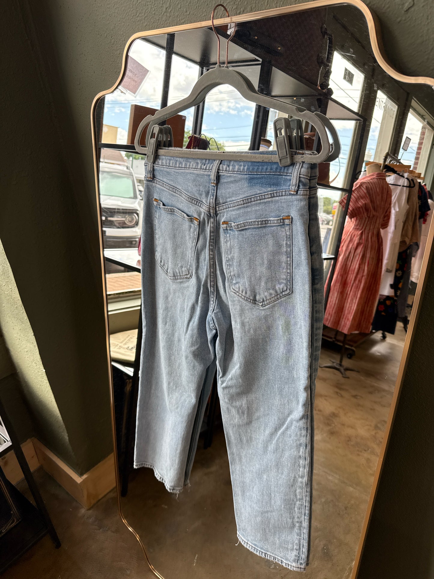 Abercrombie & Fitch Size 29 Light Wash Jeans