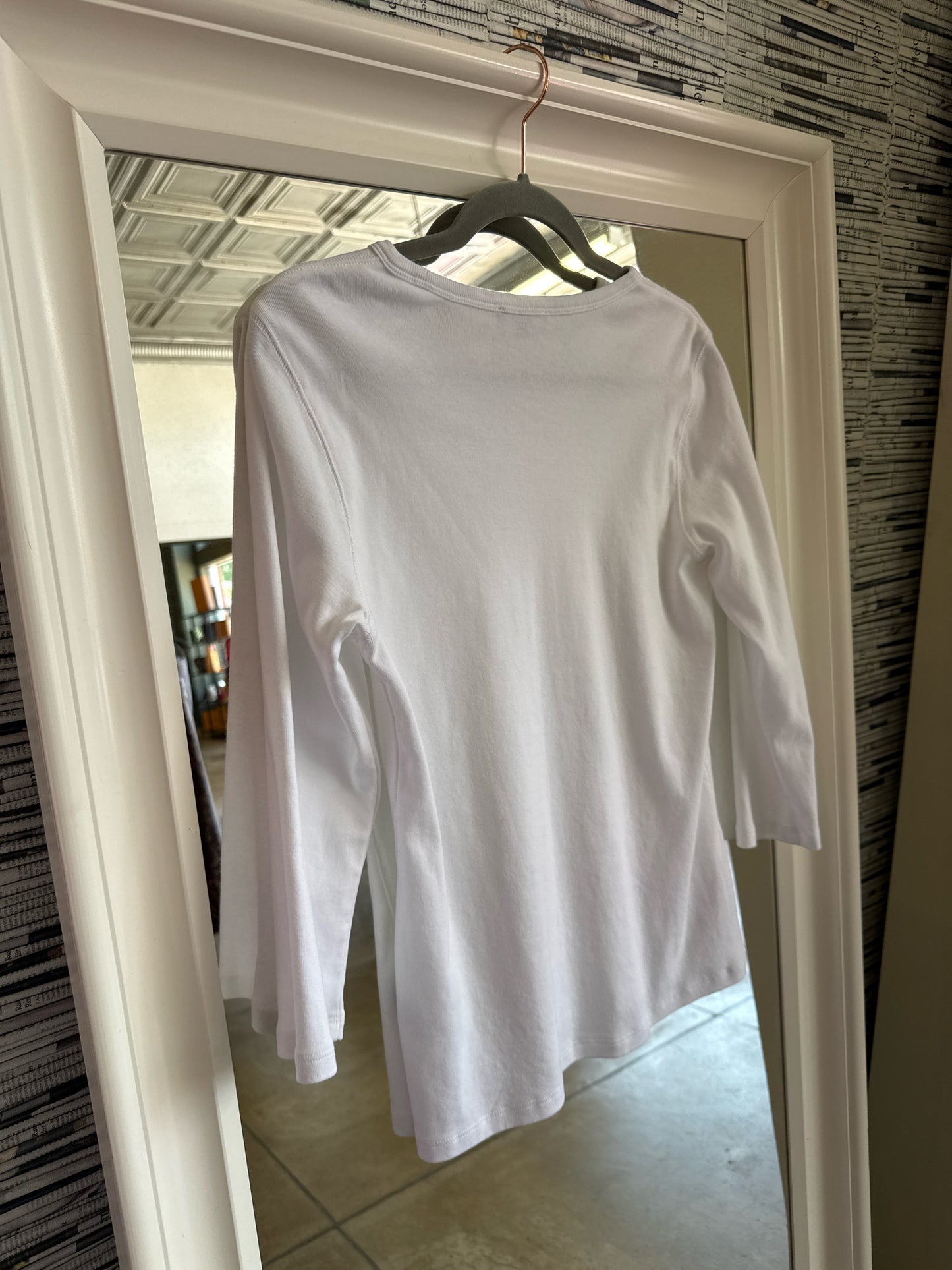 Lilla P Size L White Tee