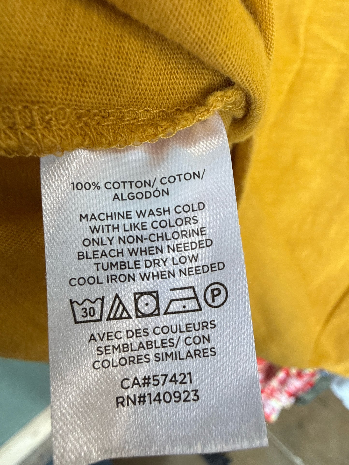 LOFT Size M Mustard Tee