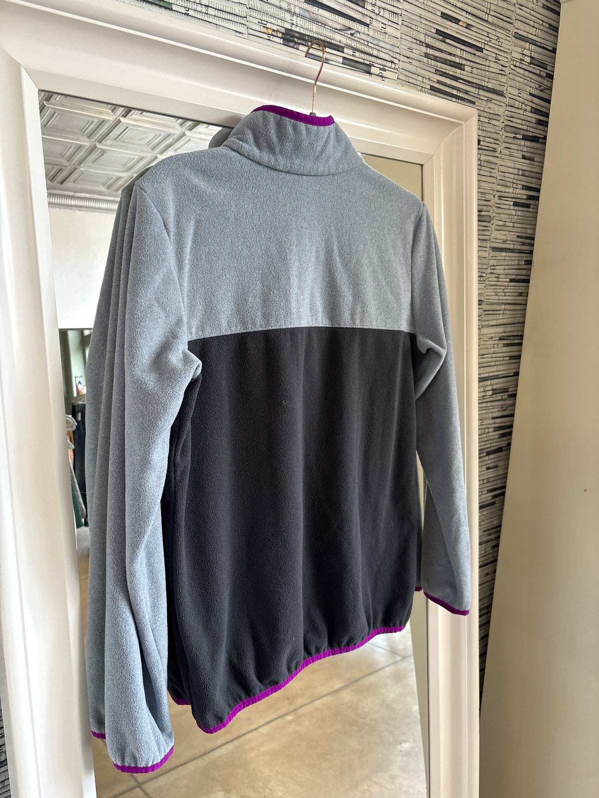 Columbia Size M Gray Pullover/Hoodie