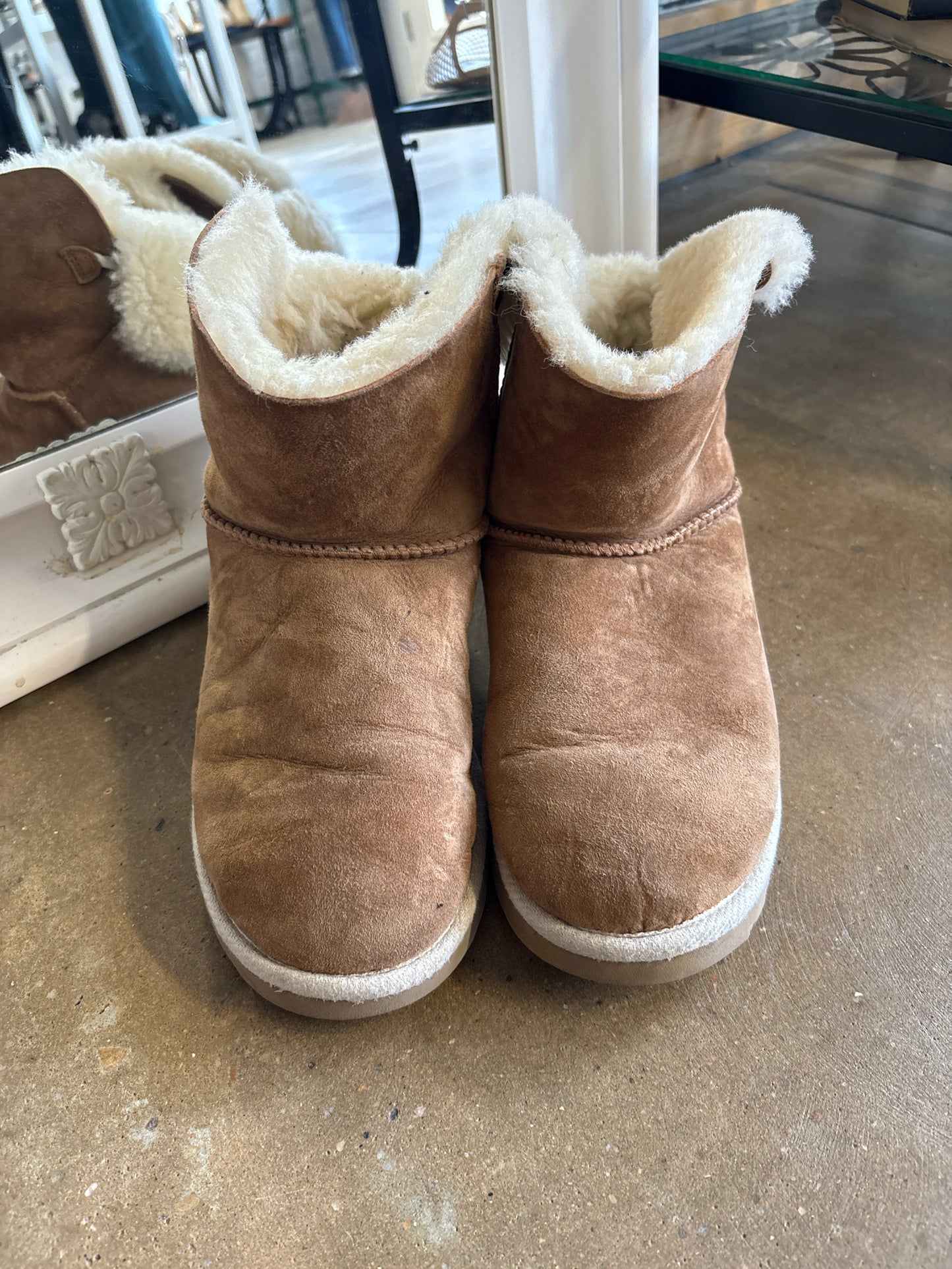 Ugg Shoe Size 9 Boots