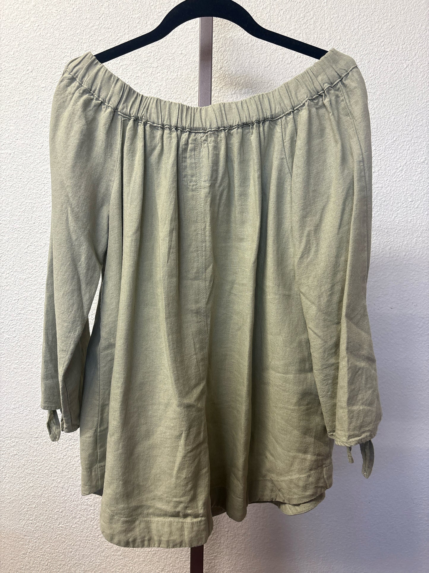 Altar'd State Size S Top