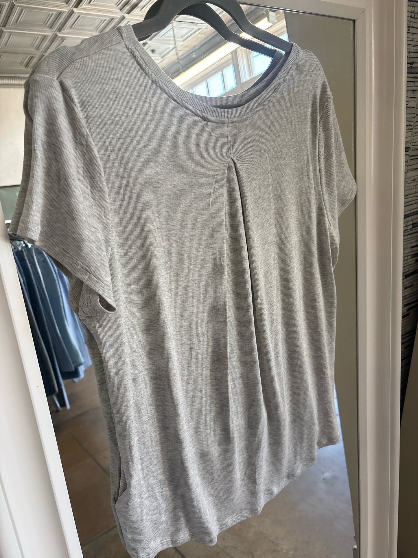 ATHLETA Size XS Gray Tops