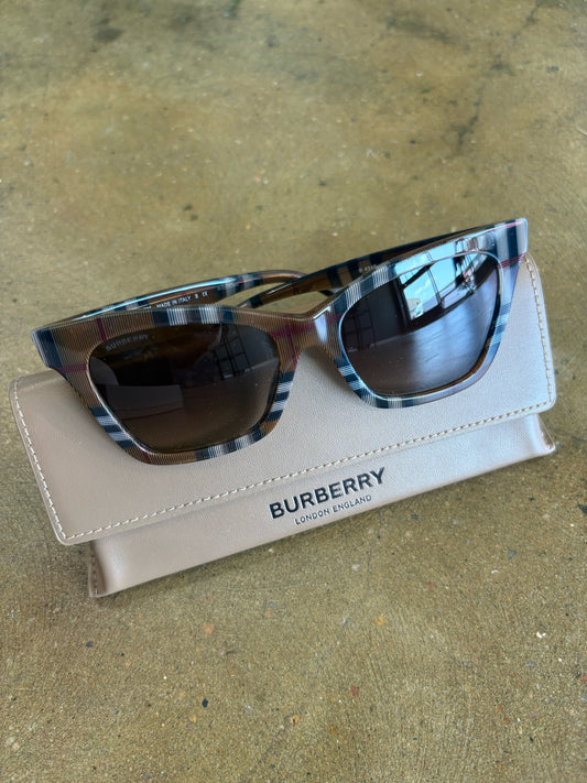 burberry Luxury