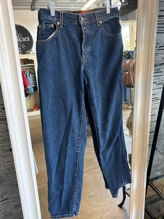 Levis Size 26 Medium Wash Denim Jeans