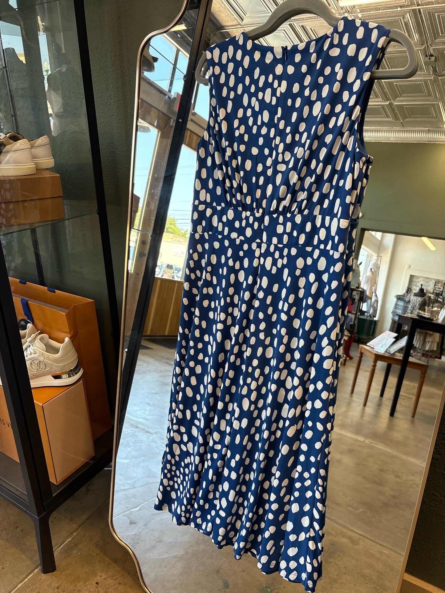 maggie london Size 8P blue and white Dress