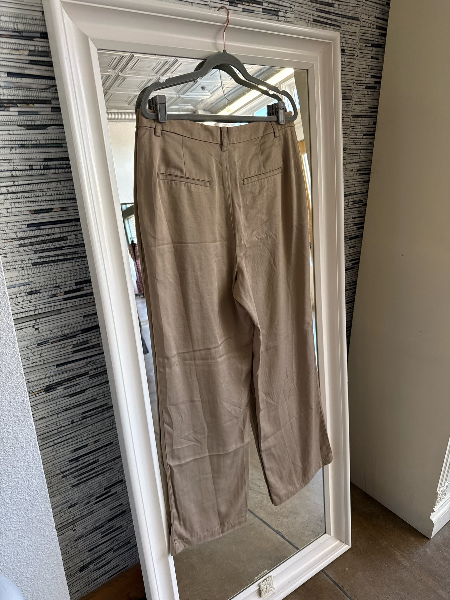 LOFT Size 12 Tan Pants