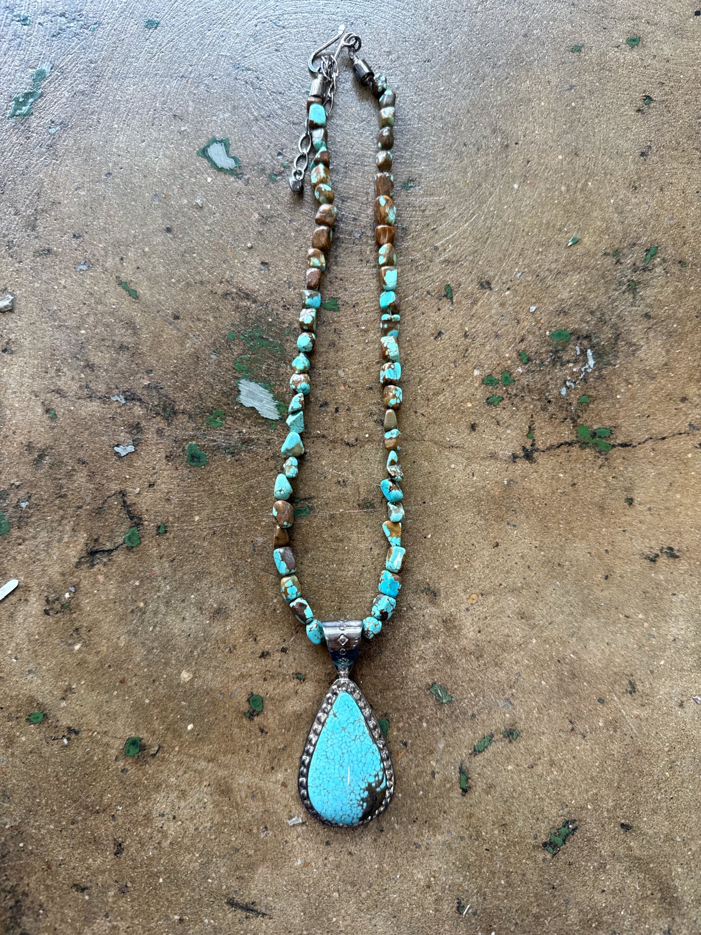 Turquoise/brown Necklace