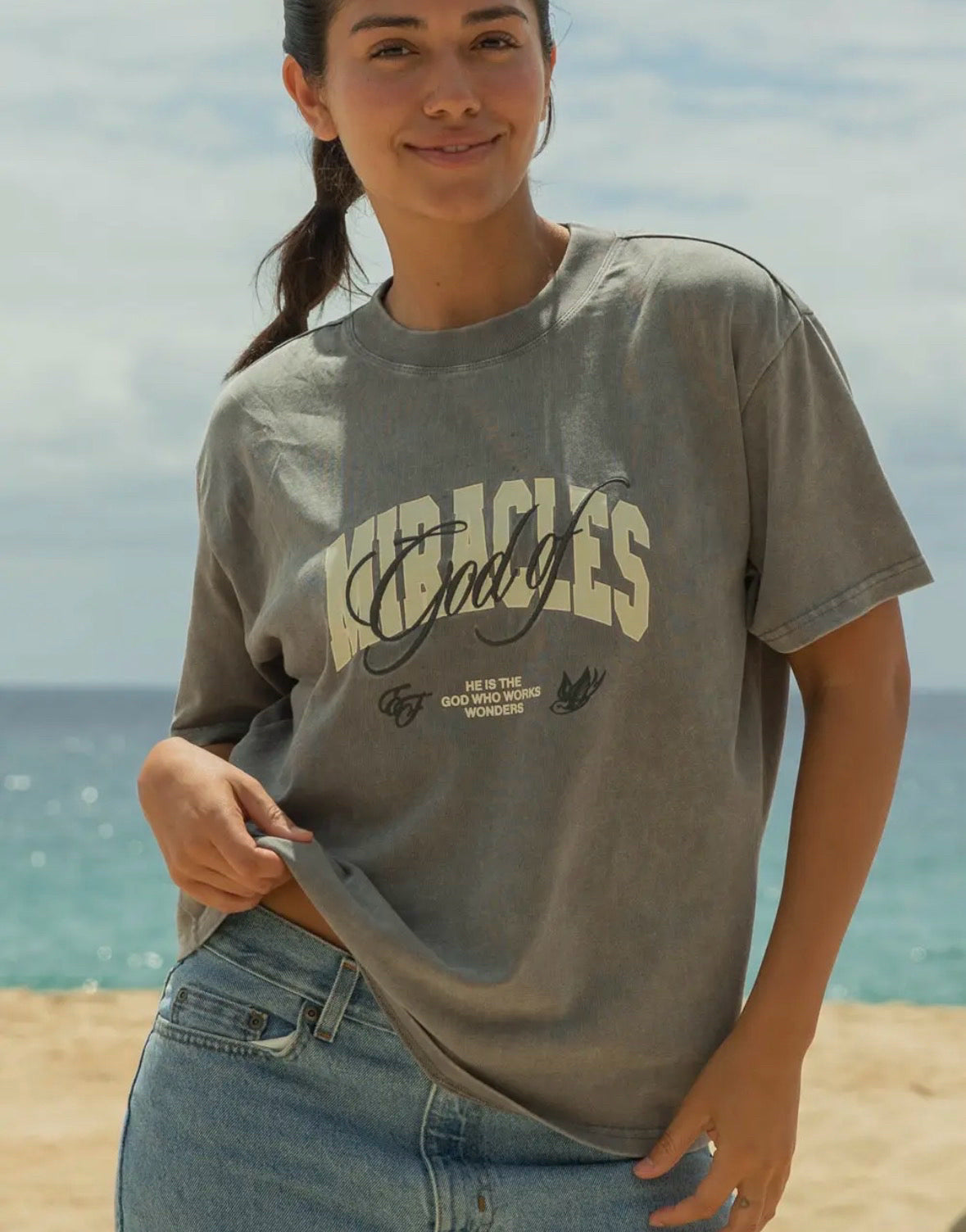 Elevated Faith Size S Gray Tee