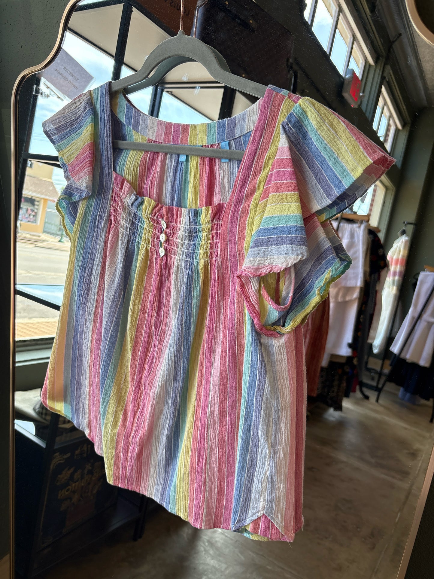 Draper James Size M multi Rainbow Top