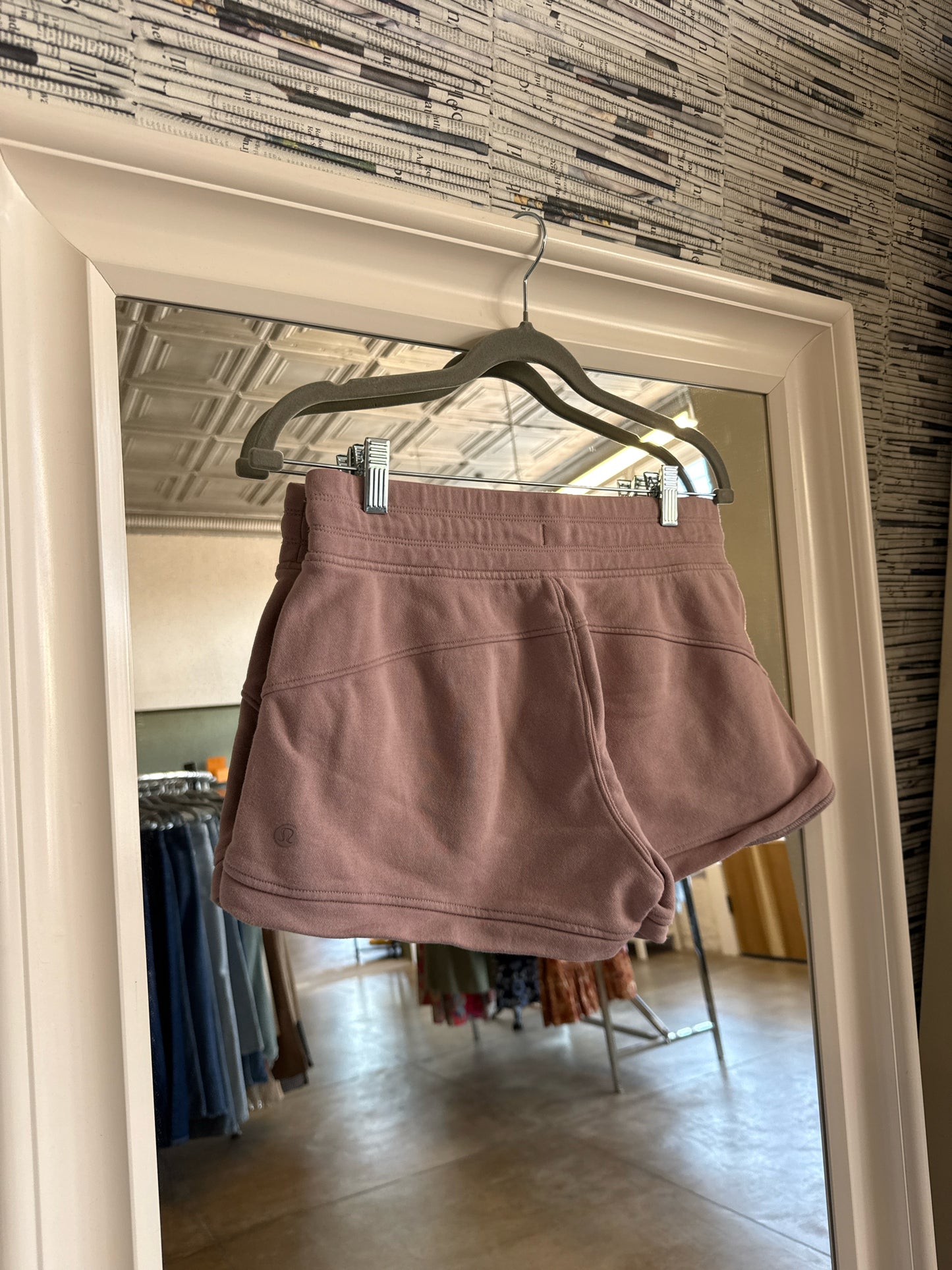 Lululemon Size 8 Pink Shorts