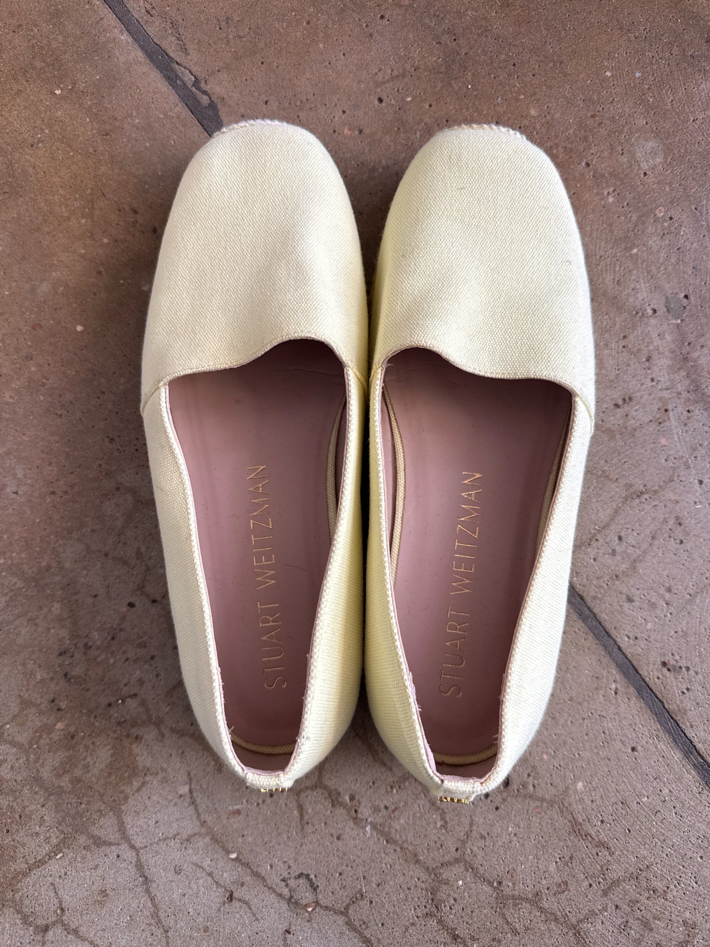 Stuart Weitzman Shoe Size 10.5 Yellow Flats