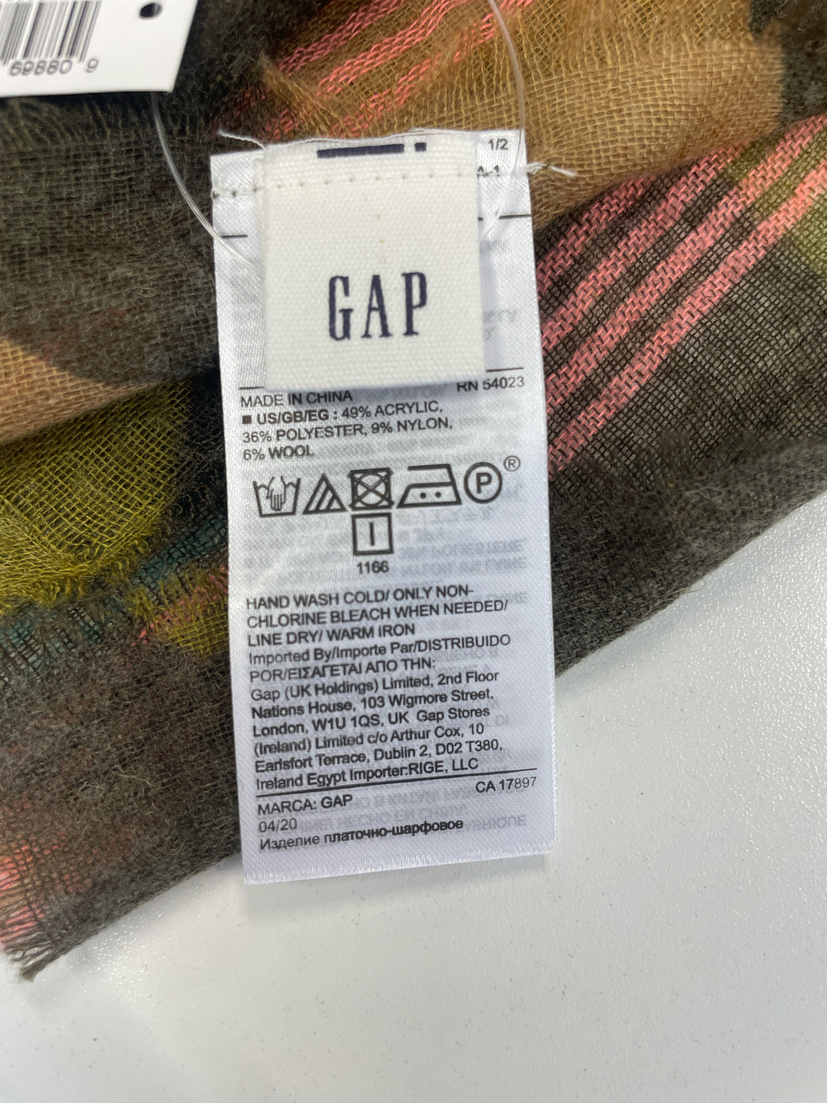 GAP Green Print Scarf