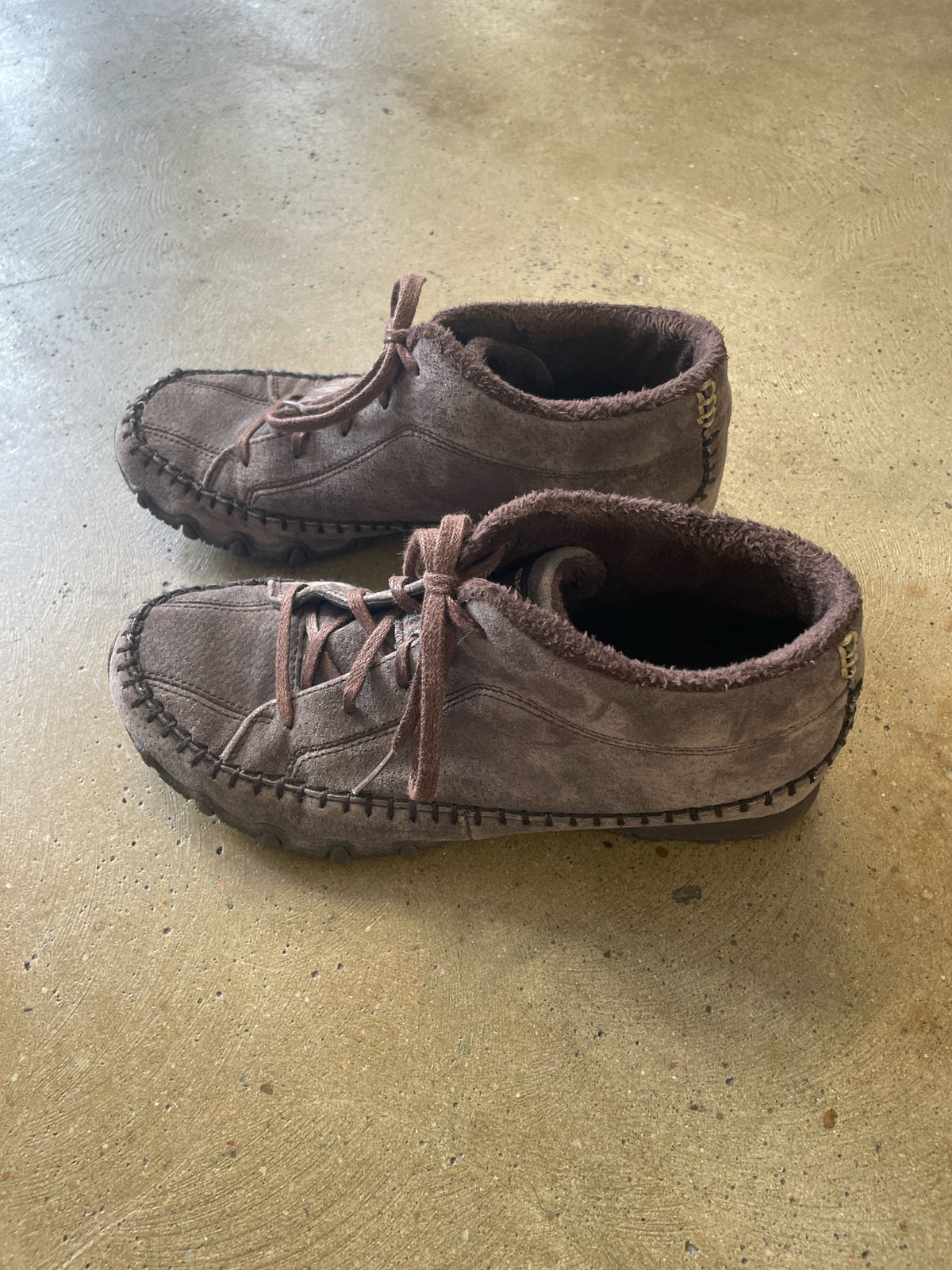 Skechers Shoe Size 6.5 Brown Sneakers