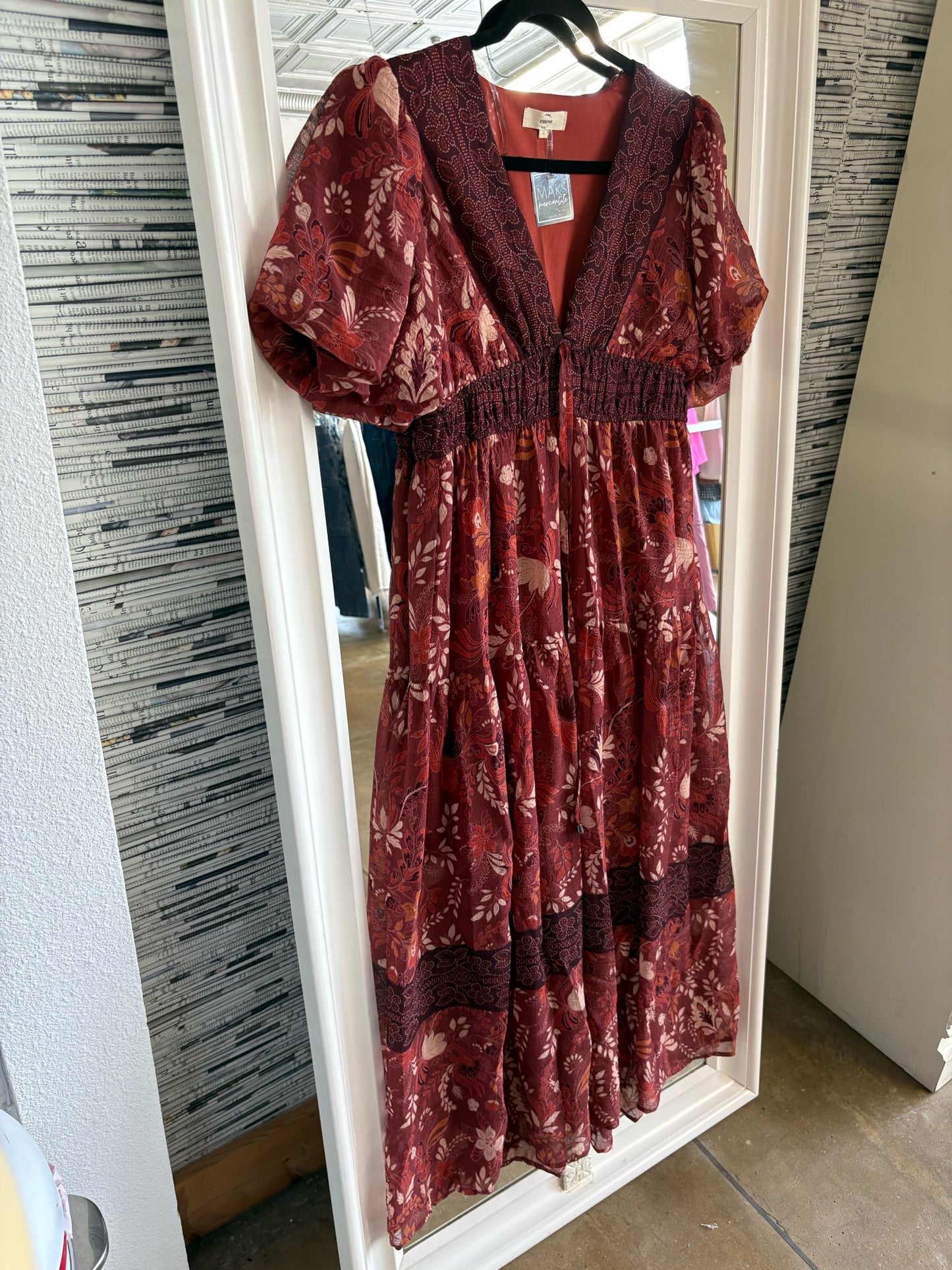 entro Size L Maroon Dress