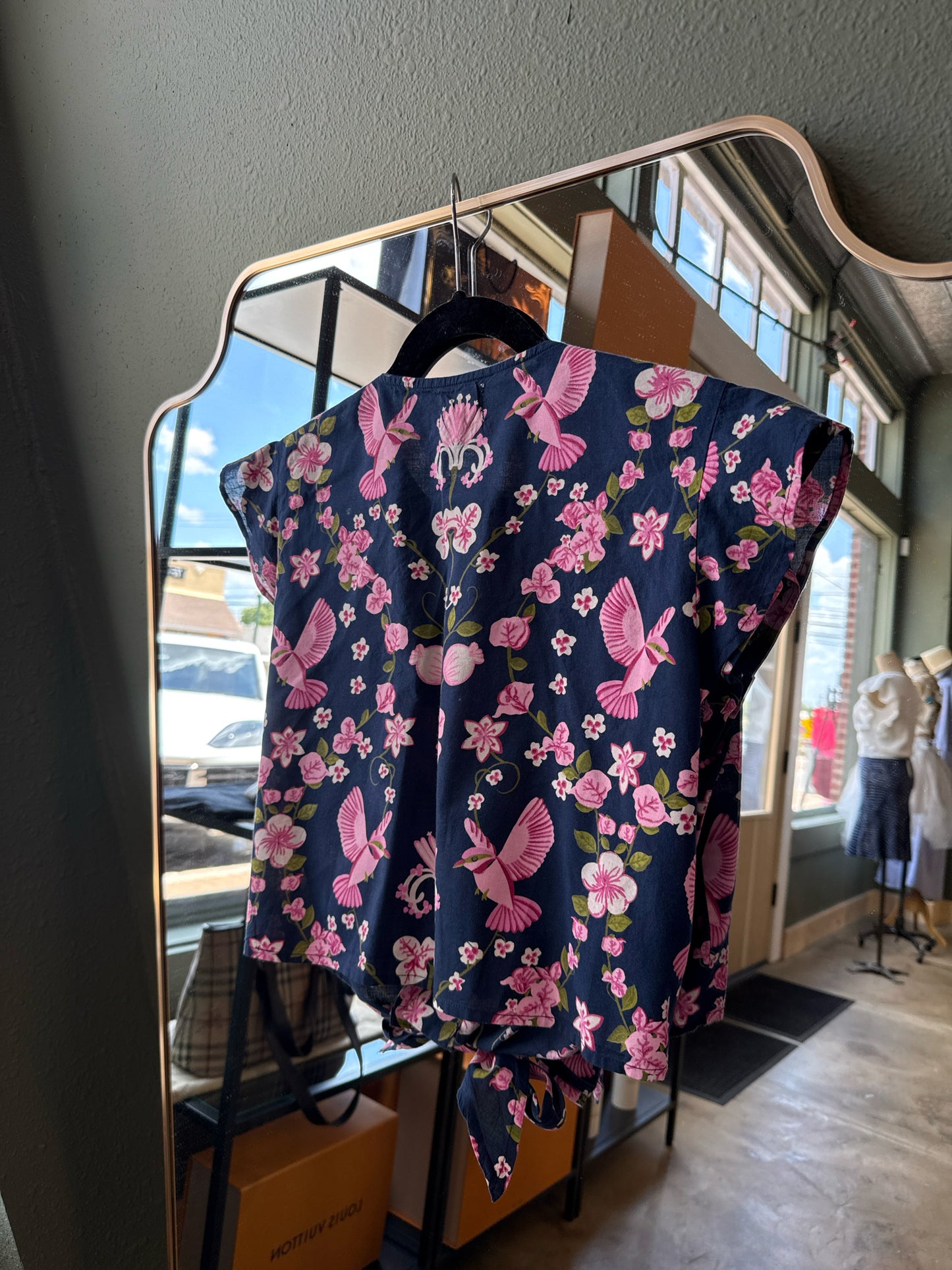BEYOND Size L Navy/Pink Top